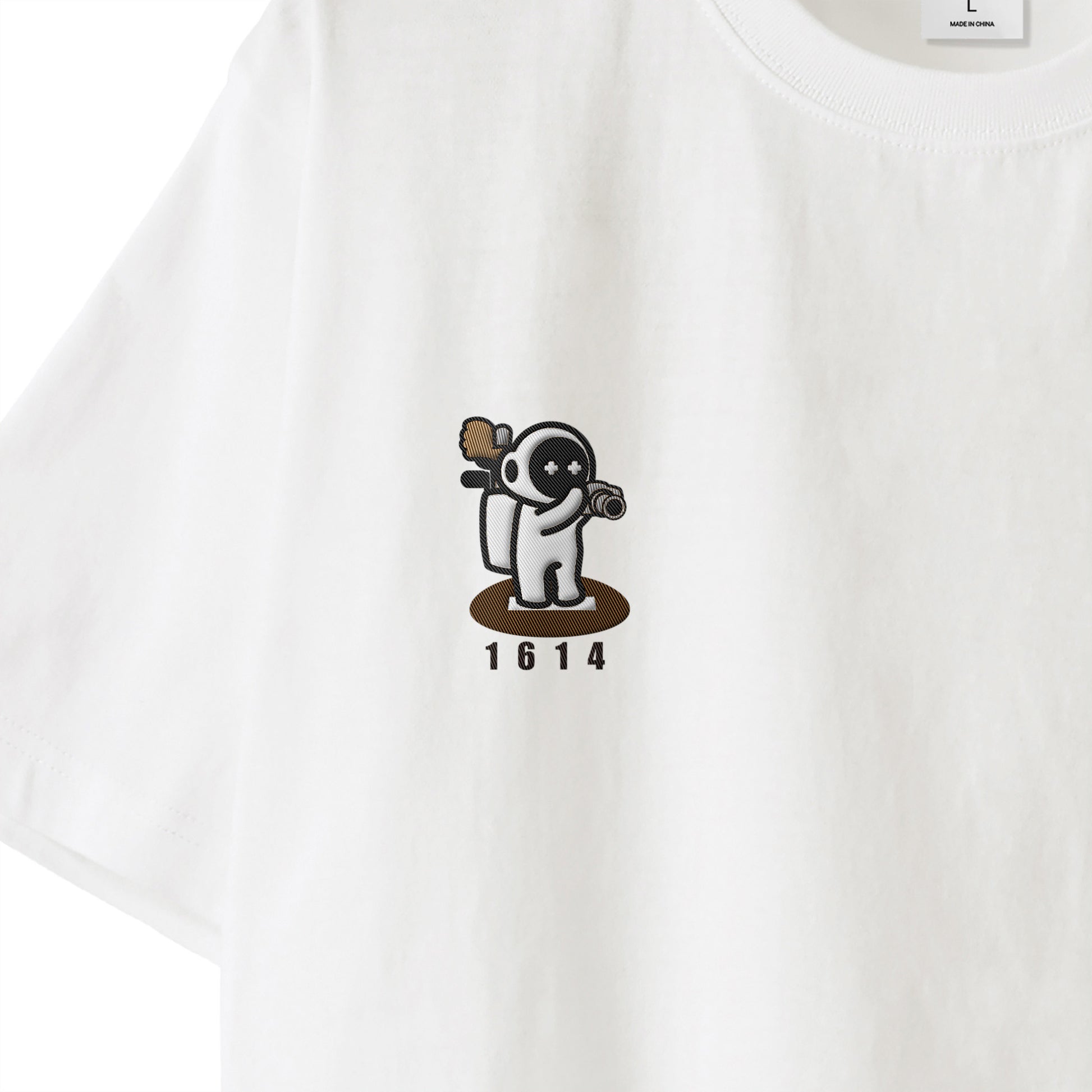 １６１４またよしくん刺繍T white image